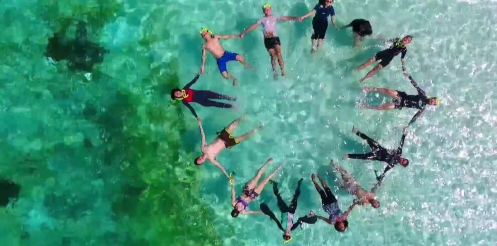 labuan bajo island hoppings tour