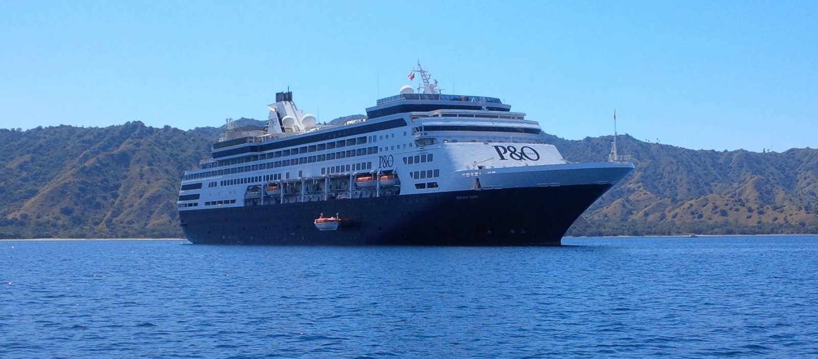 komodo island shore excursions tour