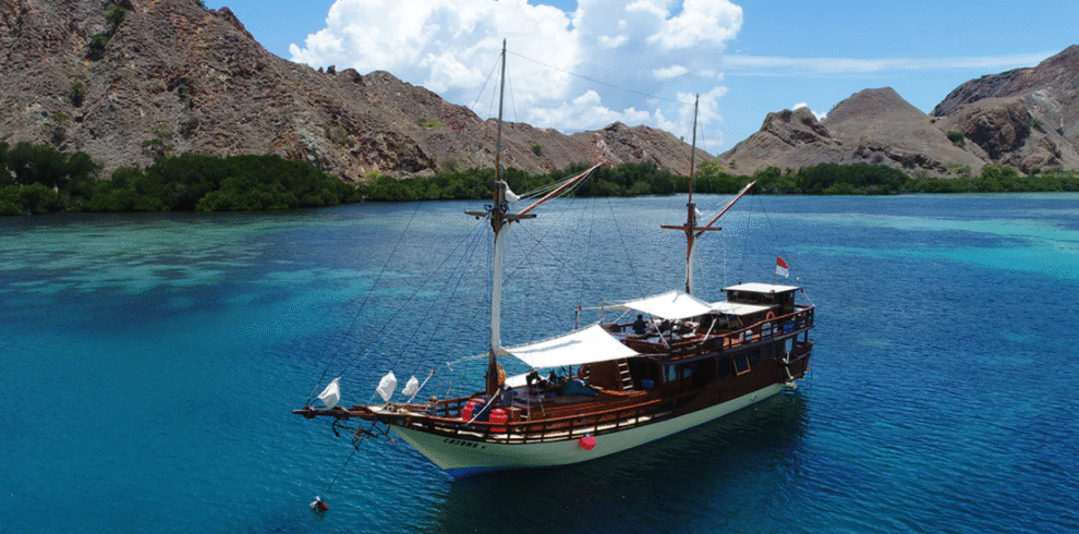 komodo boating