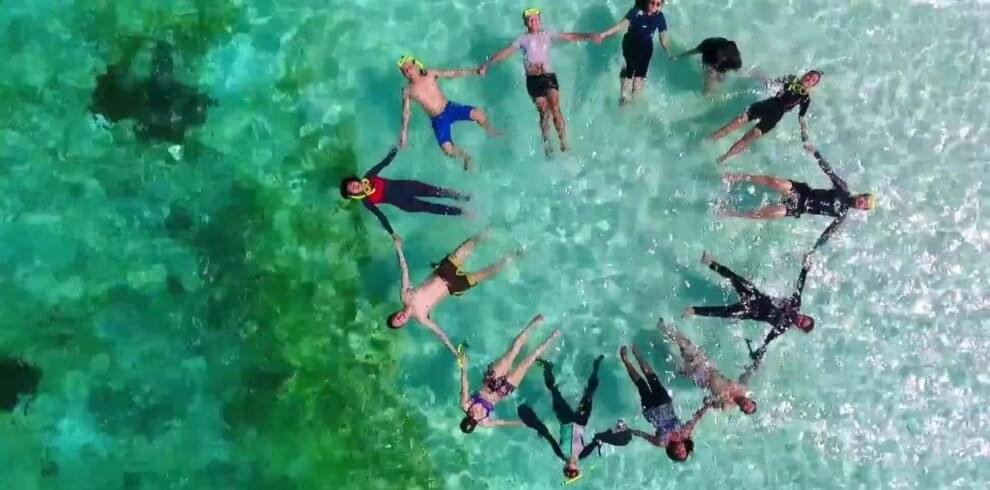 labuan bajo island hoppings tour